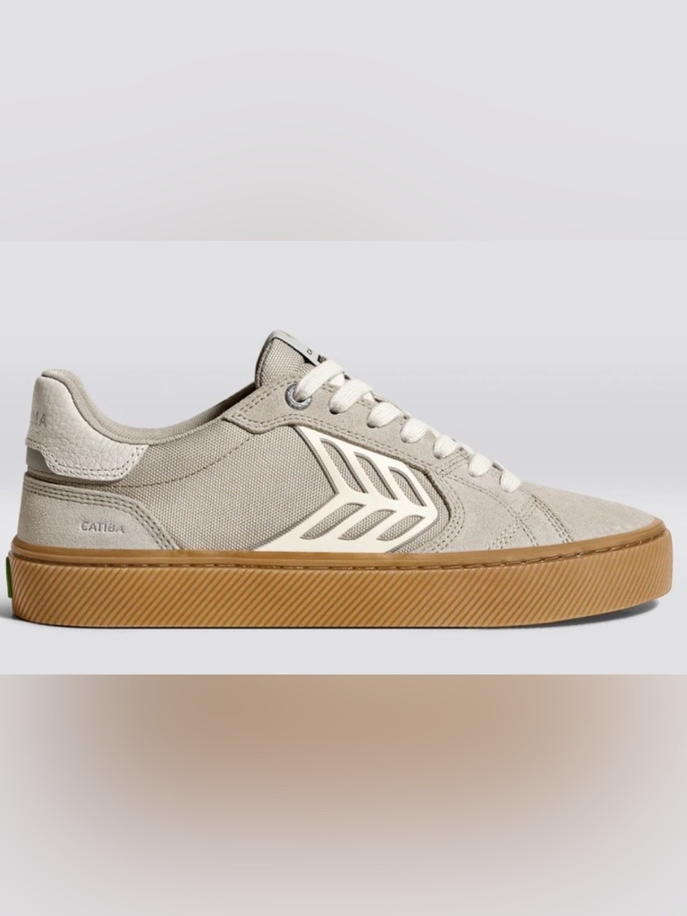 Cariuma Catiba Pro 2.0 Taupe (W 9 / M 7.5)